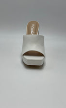 Carica l'immagine nel visualizzatore di Gallery, 2H3-L1657-03 - Scarpe - Ciaodea