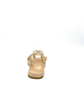 Carica l'immagine nel visualizzatore di Gallery, AB127 - Scarpe - Fiori&amp;spine
